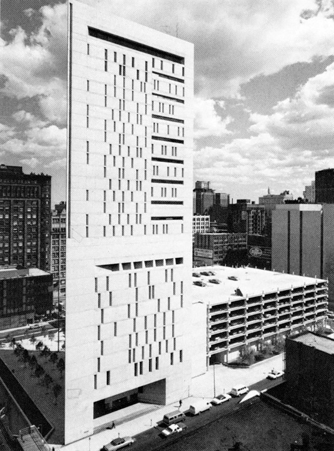harry weese and associates &#8211; william j campbell courthouse annex, chicago, illinois, 1972